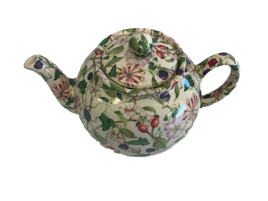 6 Cup Teapot in Hedgerow Design